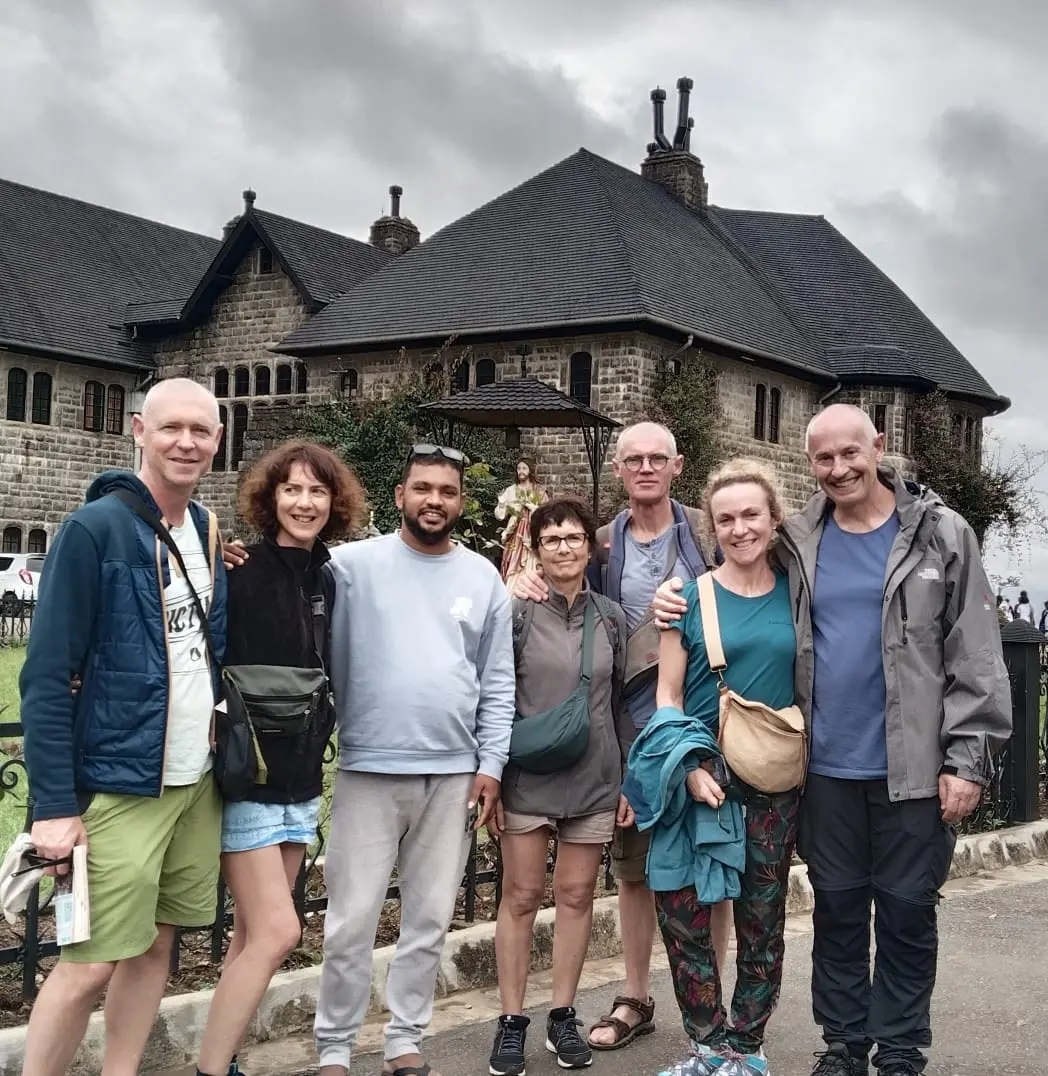 Reisende mit Jeromwin Tours in Sri Lanka